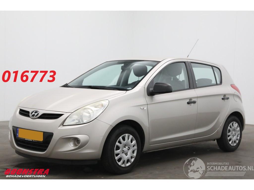 Hyundai I-20 1.2i ActiveVersion Radio/CD Elek Ramen 81.477 km!