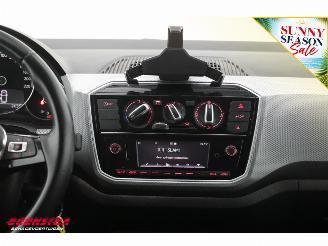 Volkswagen Up! 1.0 5-DRS Bluetooth Airco Cruise PDC 92.718 km! picture 14