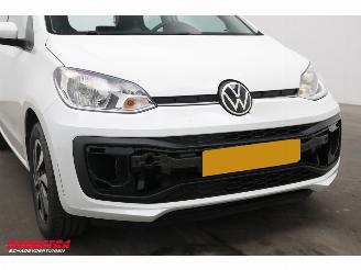 Volkswagen Up! 1.0 5-DRS Bluetooth Airco Cruise PDC 92.718 km! picture 5