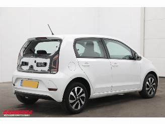 Volkswagen Up! 1.0 5-DRS Bluetooth Airco Cruise PDC 92.718 km! picture 3