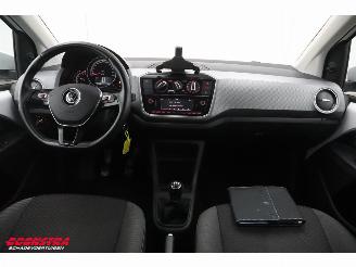 Volkswagen Up! 1.0 5-DRS Bluetooth Airco Cruise PDC 92.718 km! picture 13
