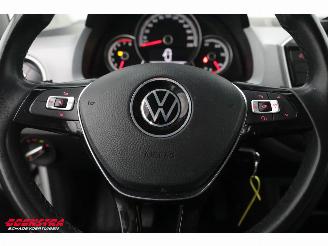 Volkswagen Up! 1.0 5-DRS Bluetooth Airco Cruise PDC 92.718 km! picture 18