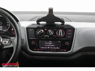 Volkswagen Up! 1.0 5-DRS Bluetooth Airco Cruise PDC 92.718 km! picture 14