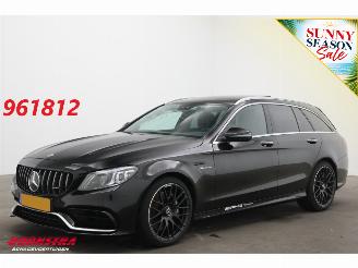 krockskadad bil auto Mercedes C-klasse Estate 63 AMG Drivers Package Pano Burmester Cruise SHZ 2020/2