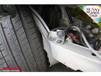 Mercedes E-klasse 200 AUT Prestige AMG HUD ACC Navi Clima Memory SHZ SBL Virtual 360° PDC AHK picture 14