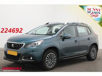 Damaged car Peugeot 2008 1.2 PureTech Blue Lion Cruise Navi Airco Apple/Android PDC AHK 2018/12