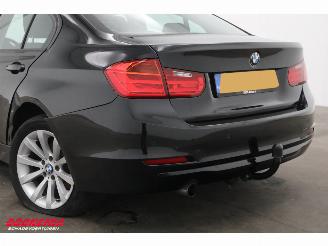 BMW 3-serie 320i AUT Executive Navi Cruise Clima PDC AHK 152.512 km! picture 8