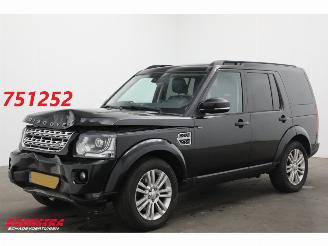 Damaged car Land Rover Discovery 3.0 SDV6 AUT HSE Luxury Edition Pano Schuif/kantel Navi Cruise Clima Leder Memory SHZ AHK 2015/2