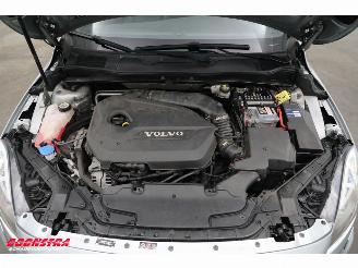 Volvo V-40 1.6 T4 AUT R-Design Pano Cruise Clima Leder Memory PDC picture 9