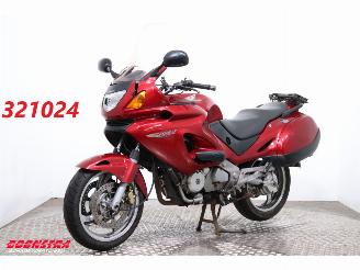 skadebil motor Honda NT 650 Deauville NT 650 Deauville 14.956 km! 2000/6