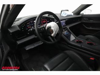 Porsche Taycan GTS 95 kWh Sport Chrono PDLS+ PDCC PTV PTM 4WD 4WS Pano HUD Bose Memory 360° picture 24
