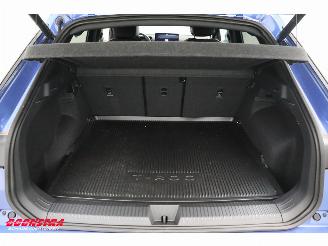 Volkswagen T-Roc 1.5 eTsi DSG R-Line ACC Navi Clima SHZ Apple/Android Virtual Camera PDC picture 32