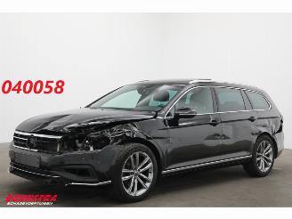 Damaged car Volkswagen Passat Variant 2.0 TDI 200 PK DSG R-Line Pano LED ACC ErgoComf. Camera AHK 2023/2