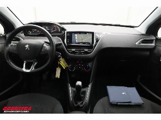 Peugeot 208 1.2 PureTech Signature Cruise Navi Airco Apple/Android PDC picture 15