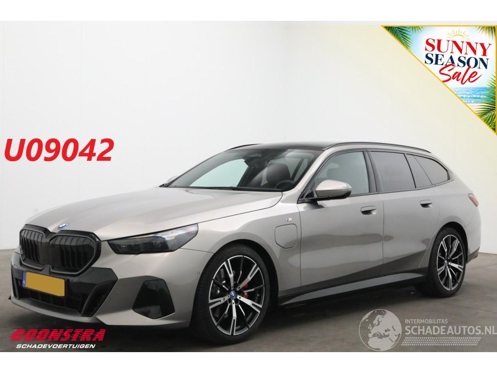 BMW 5-serie Touring 530e Aut. M-Sport Edition Pano ACC Navi Leder SHZ Apple/Android Virtual Camera 360° PDC
