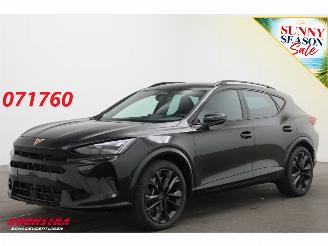 Vaurioauto  passenger cars Cupra Formentor 2.0 TSI DSG 335 PK Sennheiser ACC SHZ LrHZ Apple/Android Virtual Camera 360° PDC 2026/5
