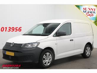 damaged commercial vehicles Volkswagen Caddy Cargo 2.0 TDI Comfort Cruise Navi Airco Apple/Android PDC 2021/6