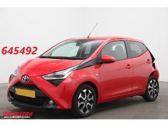 uszkodzony samochody osobowe Toyota Aygo 1.0 VVT-i x-joy 5-drs Bluetooth Clima Cruise 63.169 km! 2021/6