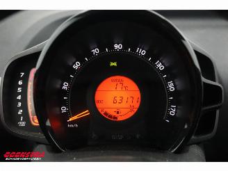 Toyota Aygo 1.0 VVT-i x-joy 5-drs Bluetooth Clima Cruise 63.169 km! picture 24
