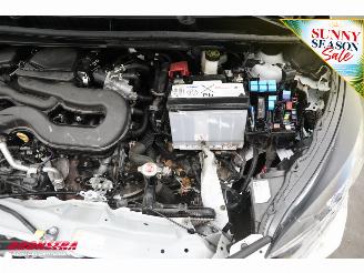 Toyota Aygo 1.0 VVT-i MT Play ACC Navi Airco Apple/Android Camera PDC picture 16