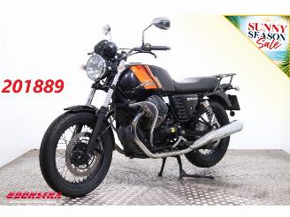 Moto Guzzi V7 II Special ABS 17.433 km! 2016/9