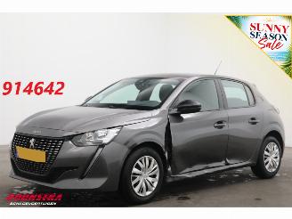 krockskadad bil auto Peugeot 208 1.2 PureTech Active Cruise Airco Apple/Android 2023/3