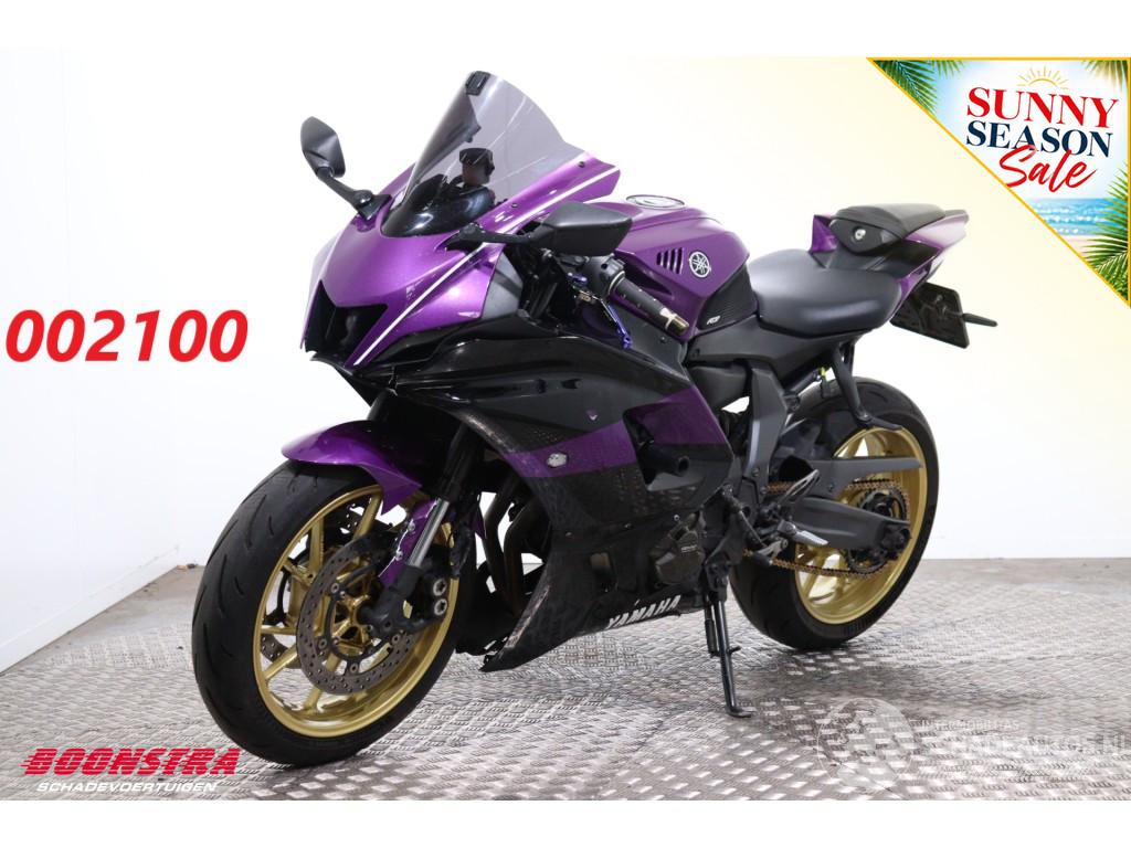 Yamaha R7 ABS LED Dominator Quickshift