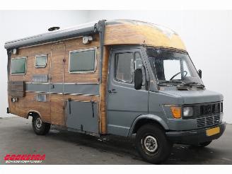 Mercedes 300-serie 307 D AHK Verkauf Markt Foodtruck APK 05-2027!! picture 2