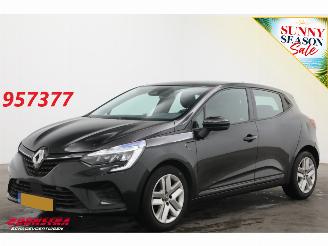 Auto incidentate Renault Clio 1.0 TCe Zen Cruise Navi Airco Apple/Android PDC 2021/12