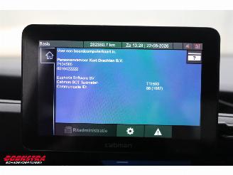 Volkswagen Caddy 2.0 TDI Rolstoellift Taxi-klaar Cruise Navi Clima Bluetooth PDC picture 17