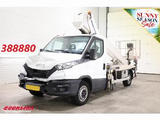 damaged commercial vehicles Iveco Daily 35C14 35S14 2.3 375 Multitel MTE 270 17mBluetooth Euro 6 2021/4