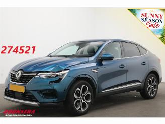Vaurioauto  passenger cars Renault Arkana 1.3 TCe 160 ACC Navi Clima SHZ Apple/Android Camera PDC AHK 2022/2