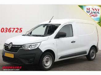 damaged commercial vehicles Renault Express 1.5 dCi 75 Comfort Airco PDC Bluetooth 2023/7