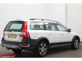 Volvo Xc-70 2.4 D5 Aut. Momentum Cruise Clima Leder PDC picture 3
