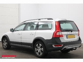 Volvo Xc-70 2.4 D5 Aut. Momentum Cruise Clima Leder PDC picture 4
