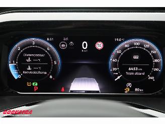 Volkswagen Transporter 2.0 TDI DSG Bulli Pano LED ACC 7-Pers. Camera SHZ picture 23