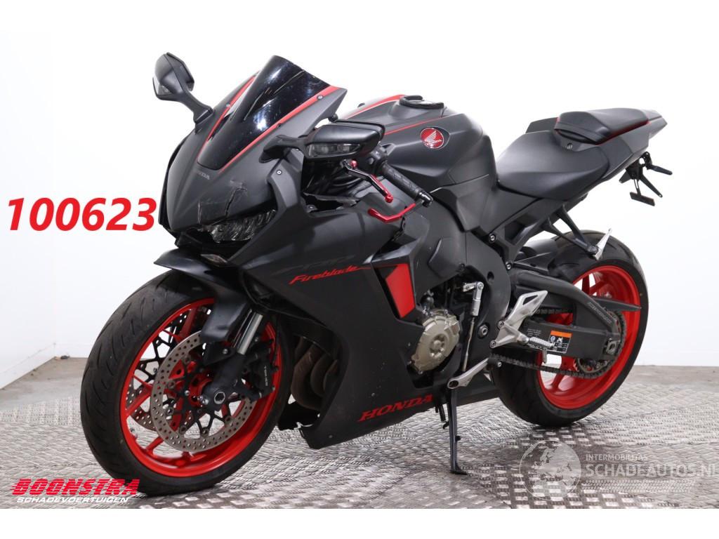 Honda CBR 1000 RR Fireblade LED ABS Quickshift
