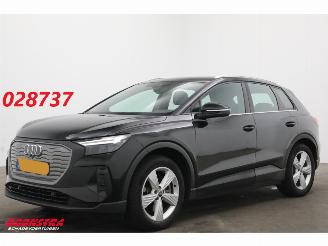 occasion passenger cars Audi Q4 40 Cruise Clima SHZ Virtual Apple/Android PDC 2022/3