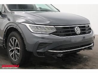 Volkswagen Tiguan 2.0 TDI DSG Life Business ACC Navi Clima Camera PDC picture 6