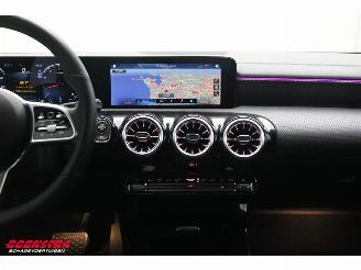Mercedes Cla-klasse 180 Luxury Line ACC Navi Clima Apple/Android Camera SHZ PDC picture 13