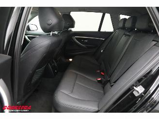 BMW 3-serie Touring 318i Edition Sport line Shadow LED Navi Clima SHZ Leder PDC AHK picture 9