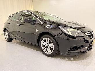 Schadeauto Opel Astra HB 1.0 Turbo 120 Years Edition 2019/9