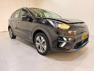 Voiture accidenté Kia e-Niro DynamicLine 64kWh 2020/10