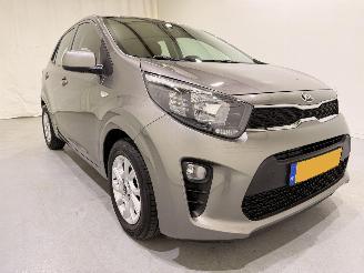 Schadeauto Kia Picanto 1.0 Comfortplus Navigator 2019/5