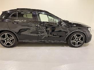 Mercedes GLA 220 4Matic Premium Plus AMG Aut7 picture 6