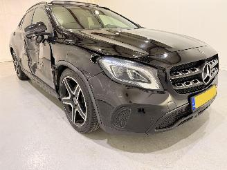 krockskadad bil auto Mercedes GLA 220 4Matic Premium Plus AMG Aut7 2017/12