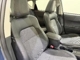 Toyota Auris HB 1.8 Hybrid Dynamic Aut. picture 22