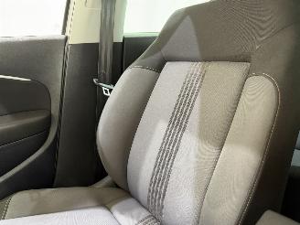 Volkswagen Polo V HB 1.0 Connected Series picture 33