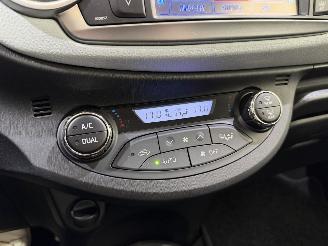 Toyota Yaris HB 1.5 VVT-i Hybrid Aspiration Clima picture 13