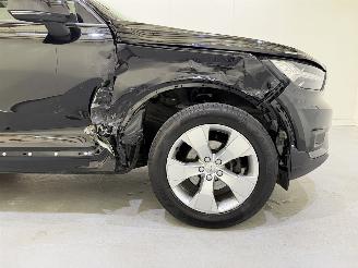 Volvo XC40 Momentum Pro 2WD 95kW T2 Automaat picture 13